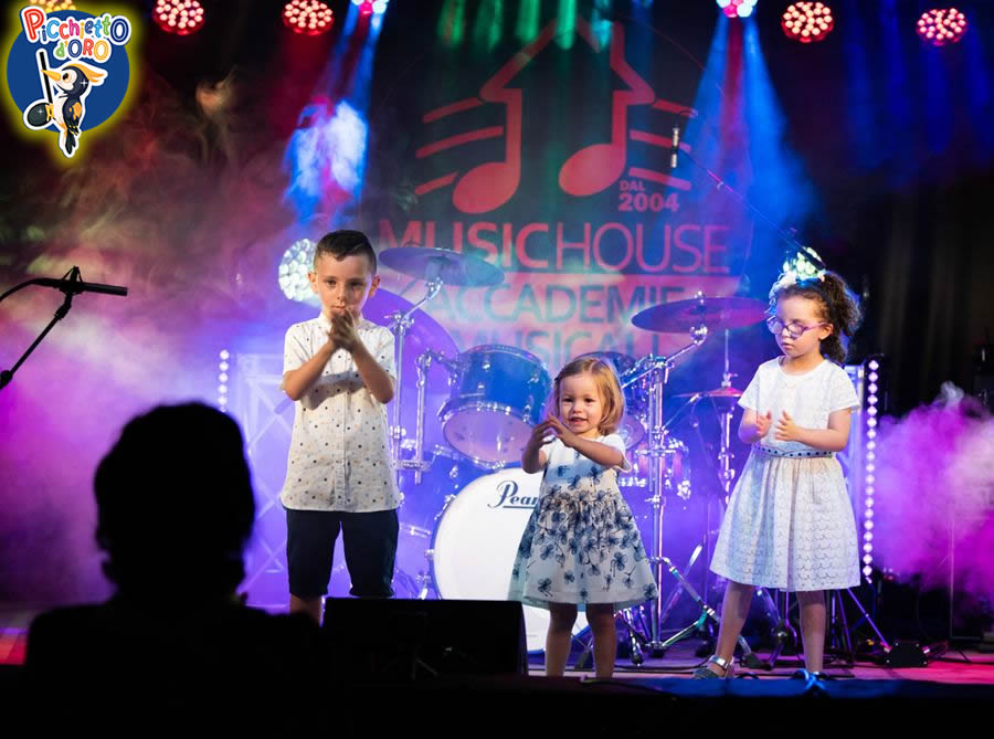 Picchietto d'Oro - Concorso Canoro per Bambini - Music House Ascoli Piceno Musica Concorso Canoro per Bambini dai 4 agli 11 anni con le canzoni dello Zecchino d'Oro Ascoli Piceno Music HOuse